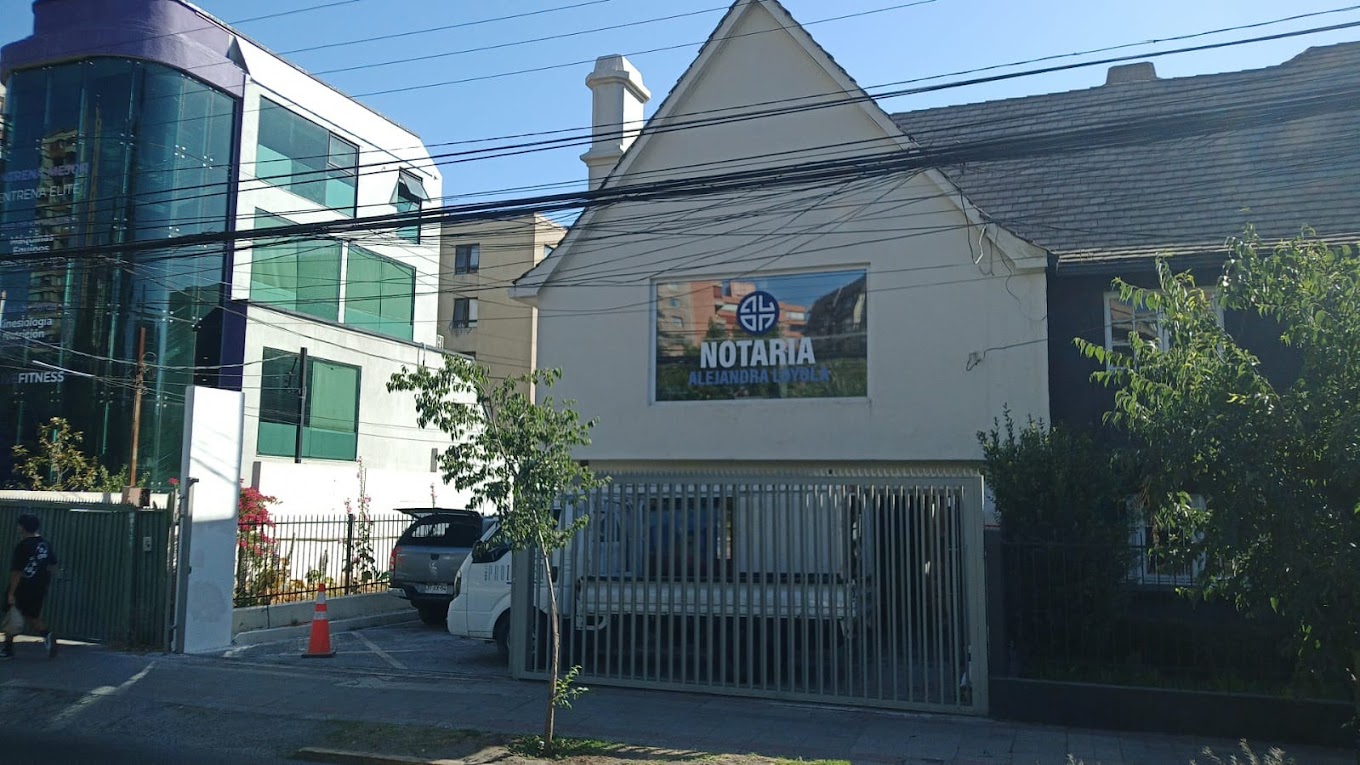 Notaria Alejandra Loyola Ojeda